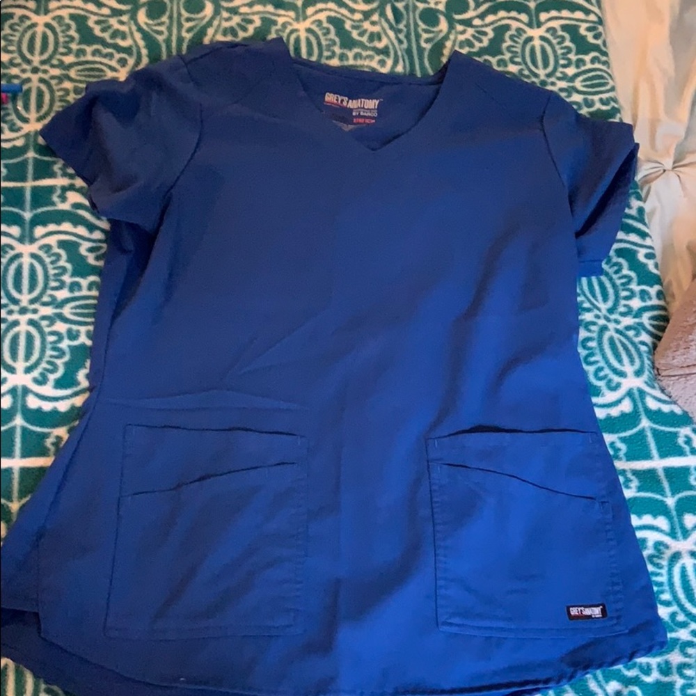 Scrub top